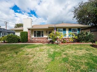 935 W 19th St, Santa Ana, CA 92706