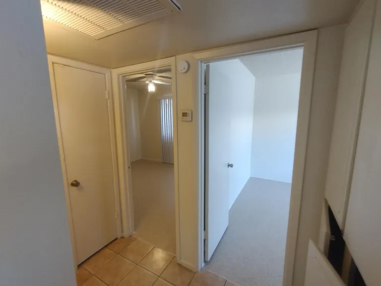 56 E Ingram St — Photo 2