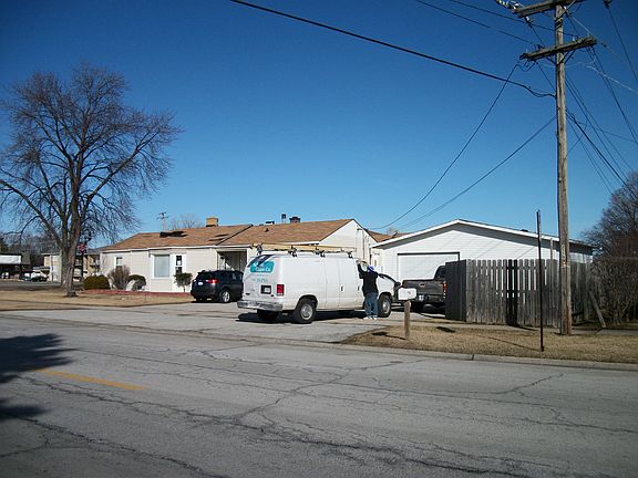 5th image of 8701 S Oak Park Ave