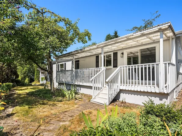 12609 NE Hollyhills Drive, Bothell, WA 98011