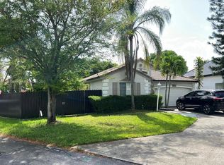 8501 SW 159th Pl, Miami, FL 33193