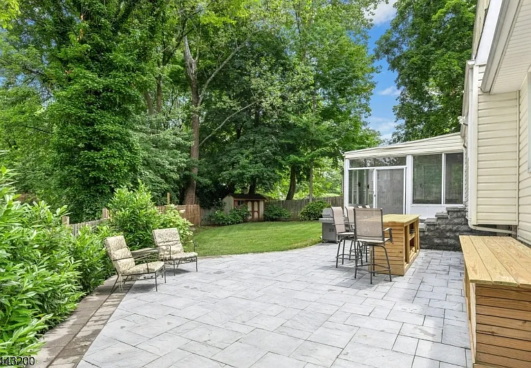 162 Mountainview Dr — Photo 33