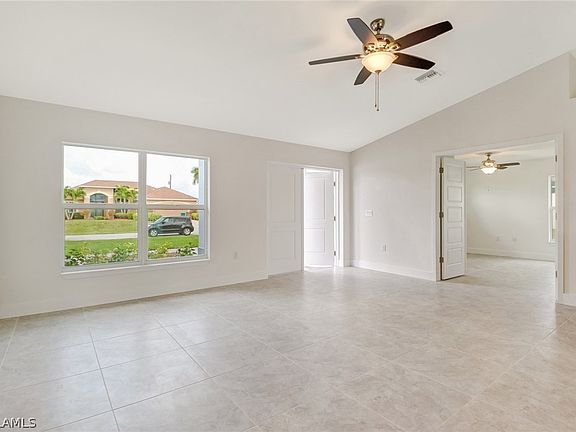 3rd image of 2209 NE 25th Terrace Cpe