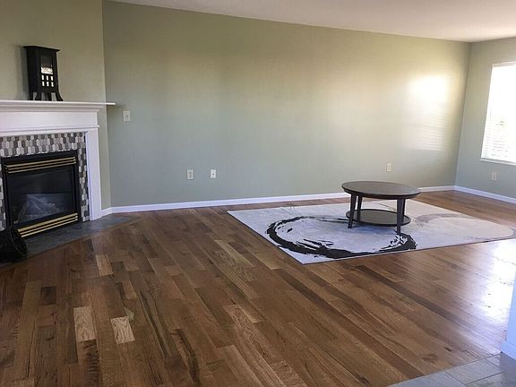 3rd image of 7225 Sherbrook Ct