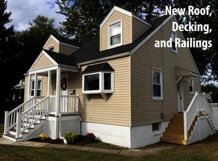 813 Market St, Mount Ephraim, NJ 08059