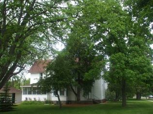 700 N 9th St, Rochelle, IL 61068