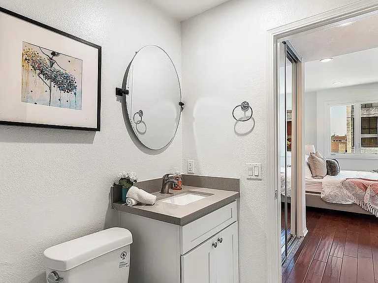 1650 Veteran Ave #204 — Photo 20