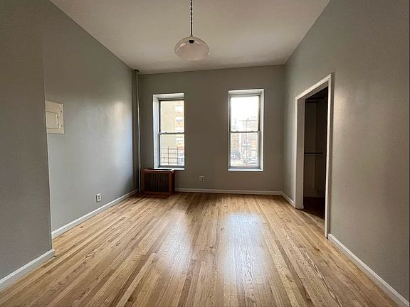 2nd image of 436 E 116th St APT 2
