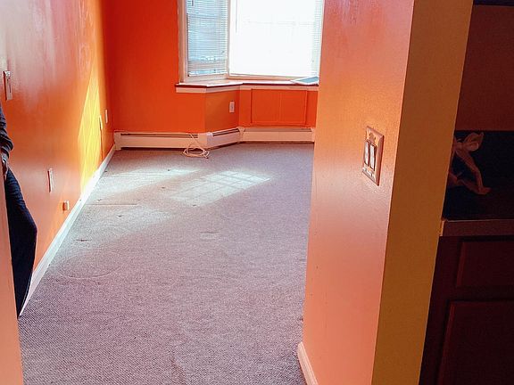 5th image of 1271 Hoe Ave Floor 3
