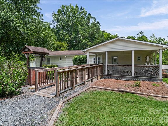 2nd image of 2175 Liberty Rd