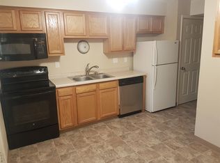 712 13th St APT 07, West Des Moines, IA 50265