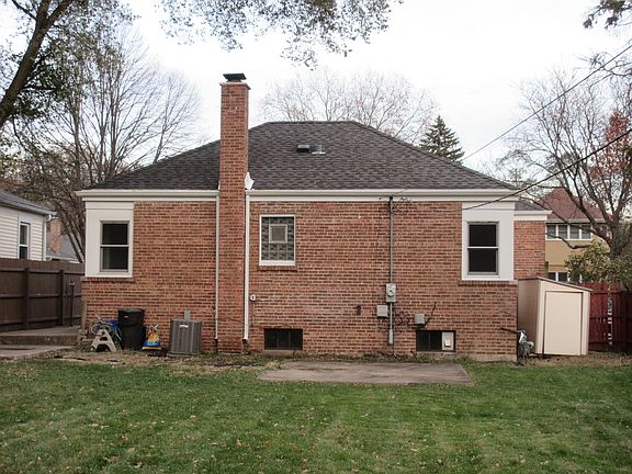 3rd image of 710 S Princeton Ave