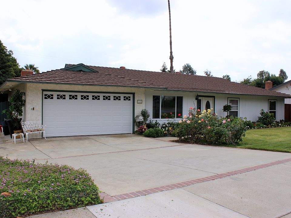 1st image of 1034 Flamingo St