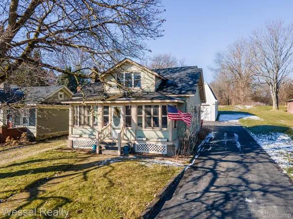 303 Morton St, Romeo, MI 48065