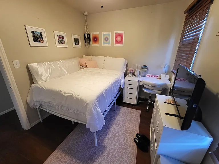 950 W Almond Ave — Photo 35