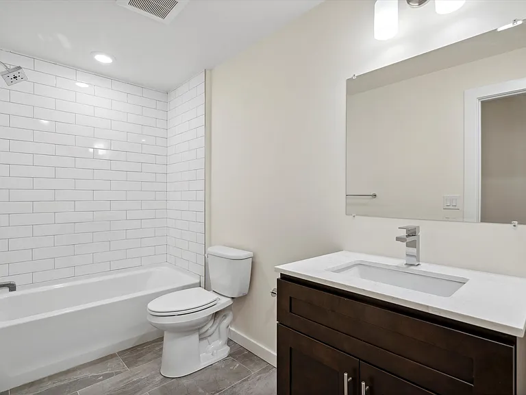 1502 N Randolph St #12B — Photo 13