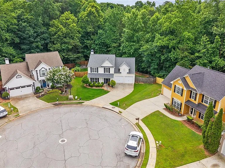 370 Manor Glen Dr — Photo 44