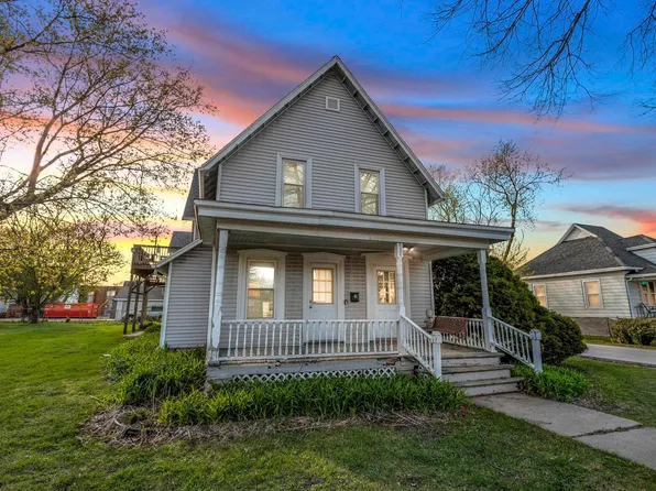 434 S Jackson St, Green Bay, WI 54301