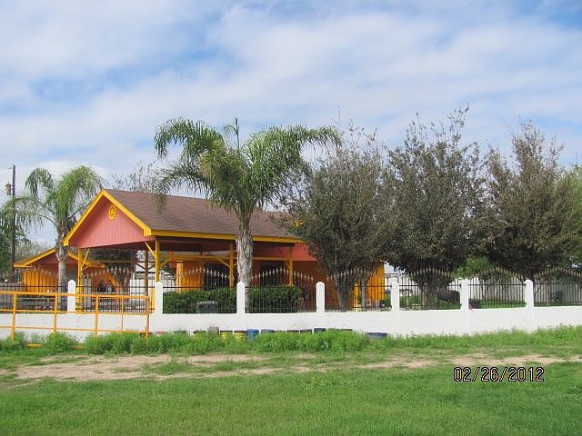 1st image of 8605 N Bentsen Palm Dr