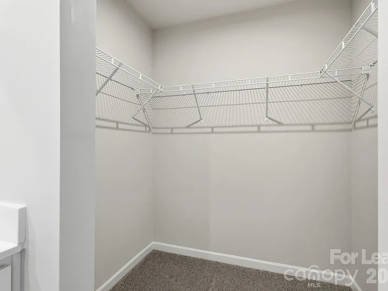 7024 Capstan Ter — Photo 31