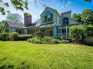 31 Spruce Ln, Oakdale, CT 06370