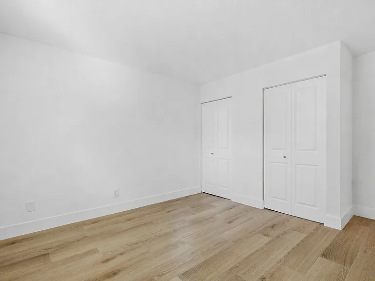 5771 SW 36th Ct #305 — Photo 9