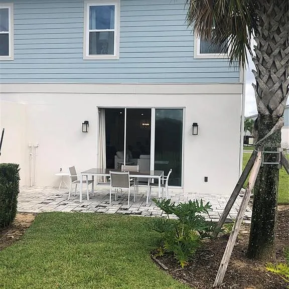 820 Driving Range Ct — Photo 38