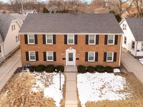 8343 West Gridley AVENUE #8345, Wauwatosa, WI 53213