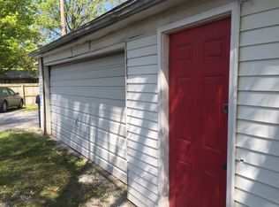 2914 Hulman St, Terre Haute, IN 47803