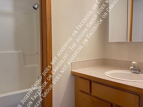 3rd image of 3440 Abbott St