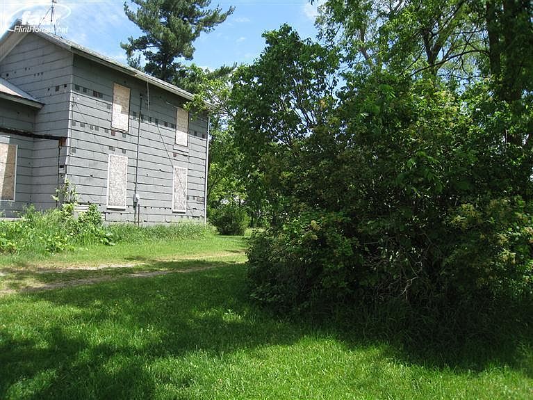 2nd image of 1125 N Cummings Rd