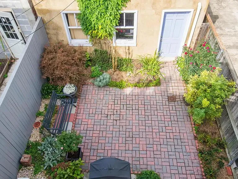 319 T St NW — Photo 8