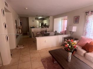 Palm Lake Condo, West Palm Beach, FL 33417