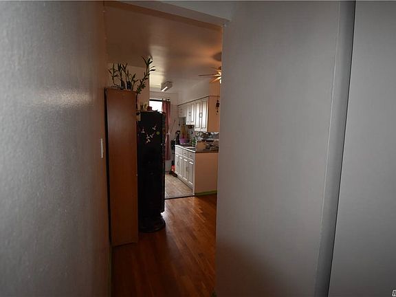 3rd image of 152-72 Melbourne Ave #5C