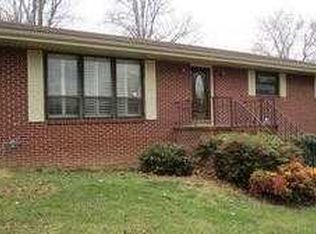 919 N Pine St, Rossville, GA 30741
