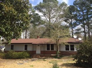 120 Wooster Rd, Whispering Pines, NC 28387