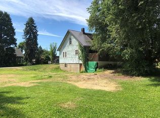 16 W Grant Ave, Chewelah, WA 99109