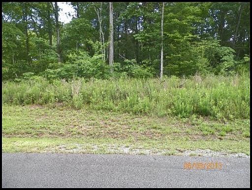 2nd image of 26 Willow Creek Ln