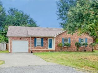 624 Flower Dr, Clarksville, TN 37040