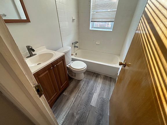 5th image of 4539 Osage Ave #A5