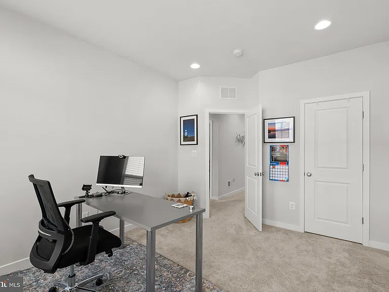 6227 Almerico Pl — Photo 101