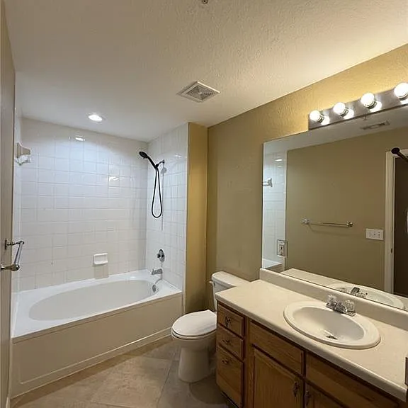 7945 Preserve Cir #523 — Photo 20