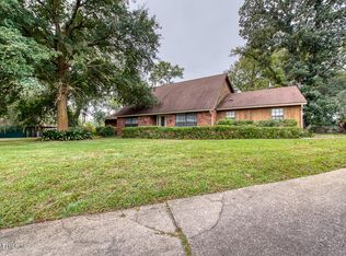 2668 Foxwood Rd S, Orange Park, FL 32073