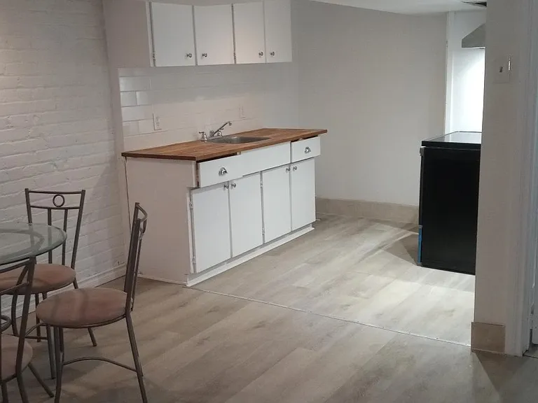 7 Harris Ave #C — Photo 13