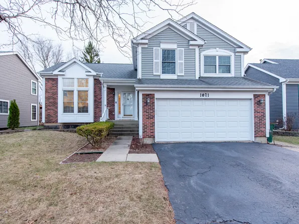 1071 Cambridge Dr, Grayslake, IL 60030