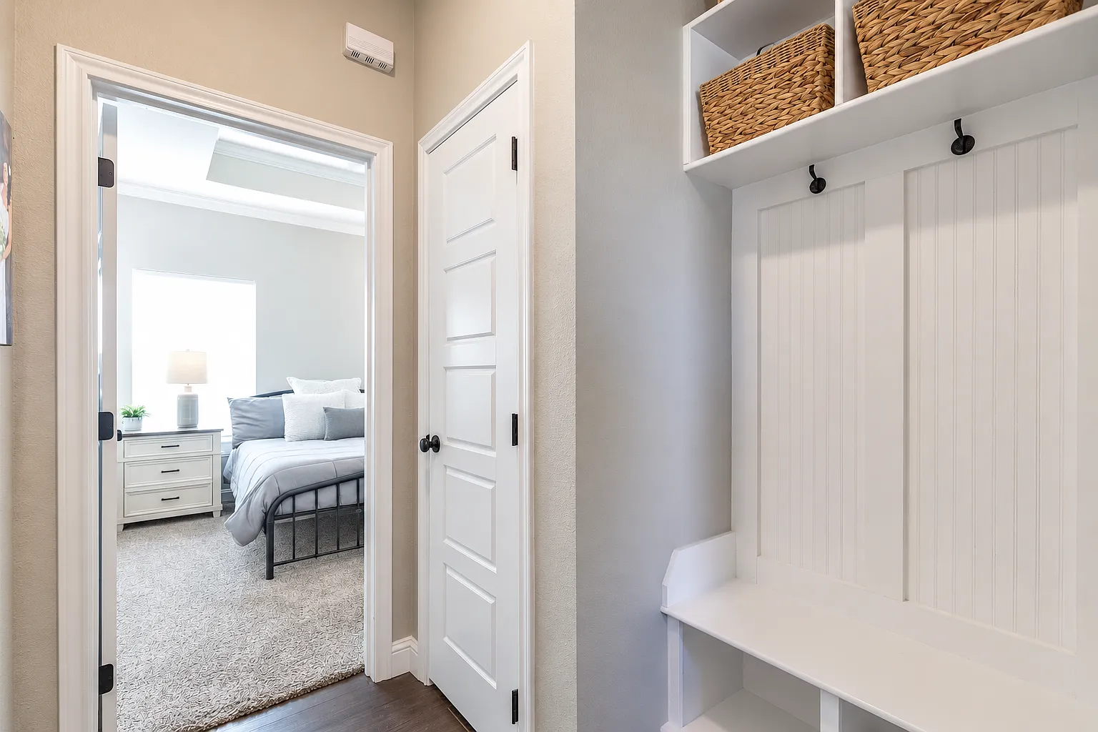 3 bed, 1500 sqft, $2,857 — Photo 3