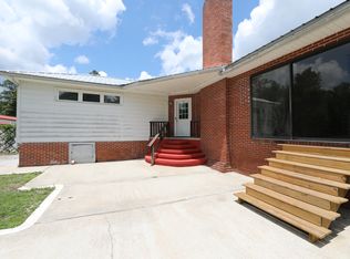 206 Old Nunez Rd #B, Swainsboro, GA 30401