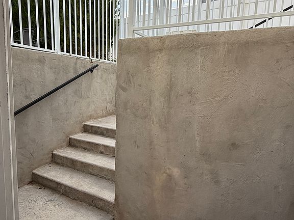 4th image of 158 E Annual Way