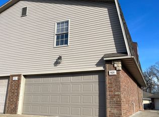 925-927 W Black St, Ozark, MO 65721