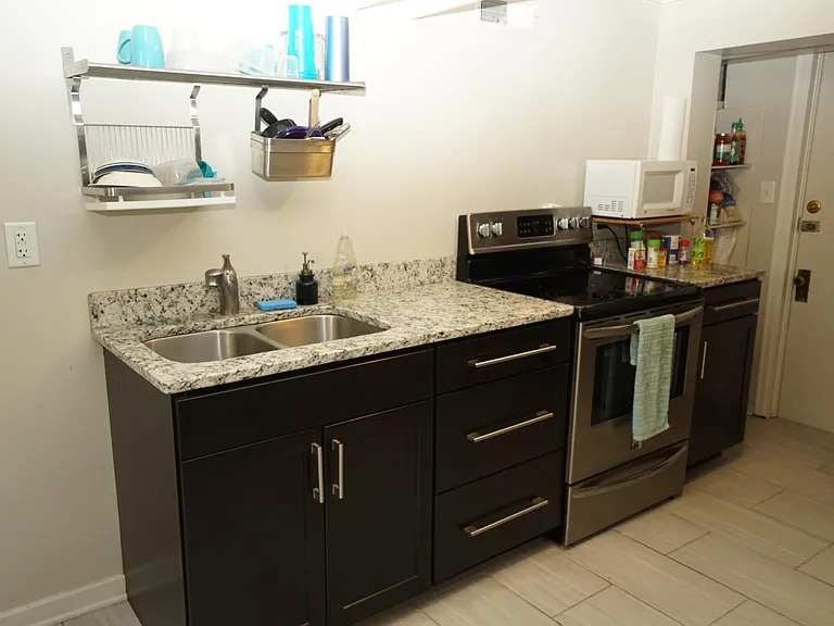 1575B W Laurel Ave #1575B — Photo 16
